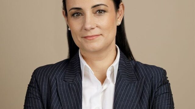 Mari Steenekamp